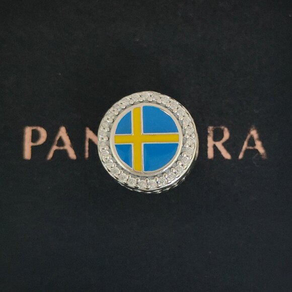 Pandora Sweden Flag Bead Charm Bracelet Pendant S925 Silver with box - Picture 1 of 6
